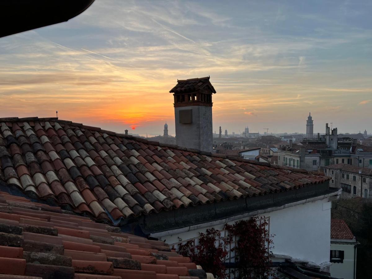 Attico Canal Grande A Palazzo Contarini Corfu Venedig Exterior foto