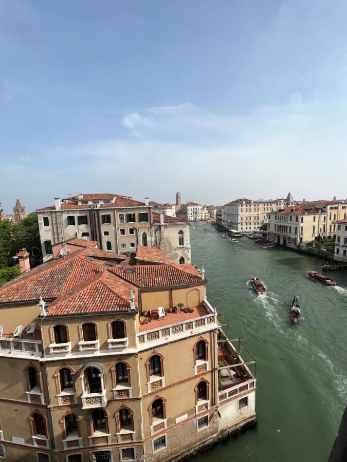 Attico Canal Grande A Palazzo Contarini Corfu Venedig Exterior foto