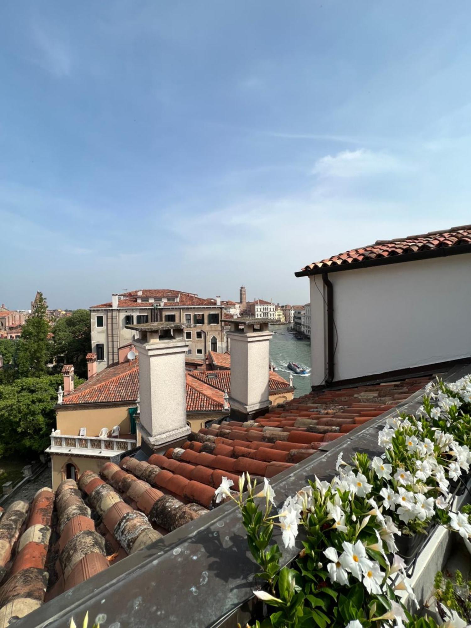 Attico Canal Grande A Palazzo Contarini Corfu Venedig Exterior foto